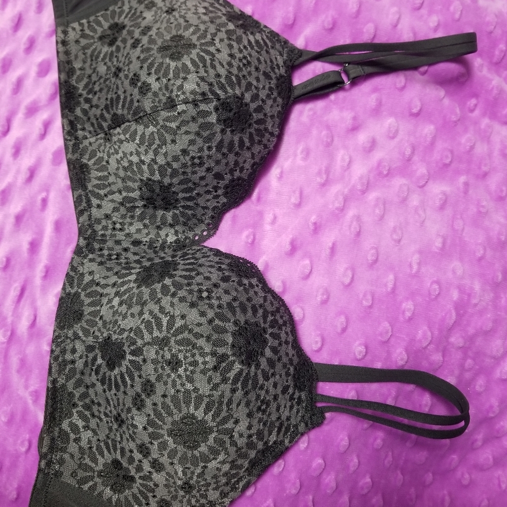 NWOT Aerie Sunnie wireless bra 38b